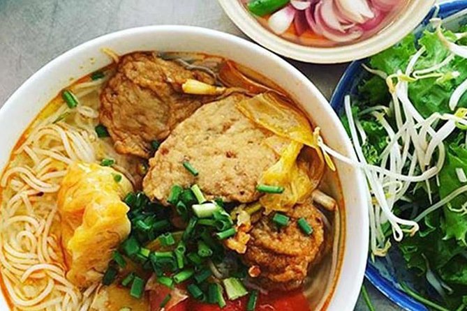 Hoi An city and Food tour - The market and Hoi An’s everyday side