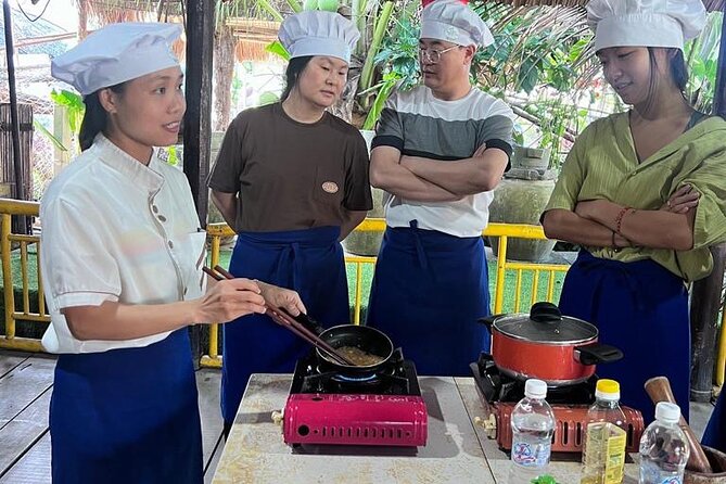 Hoi An Cooking Class with Local Chef - Who should book this cooking class?