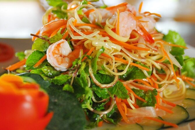Hoi An Cooking Class With Market Tour and Bamboo Basket Boat Ride - Lunch brings the day together