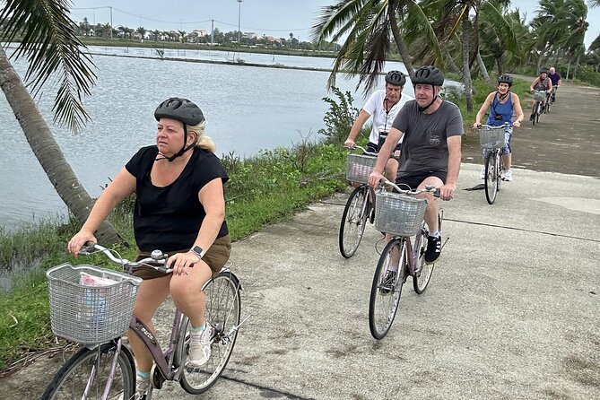 Hoi An countryside cycling Tour,Basket Boat-organic farming-lunch - A generous Vietnamese lunch after the ride