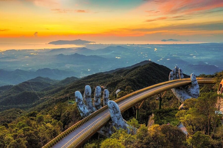 Hoi An/Da Nang: Golden Bridge , My Son Sanctuary & Marble Mt - The real price: $15 plus admission fees
