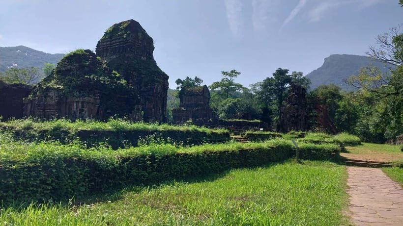 Hoi An/Da Nang: My Son Sanctuary Sunrise & Morning with Boat - Transport from Hoi An and Da Nang