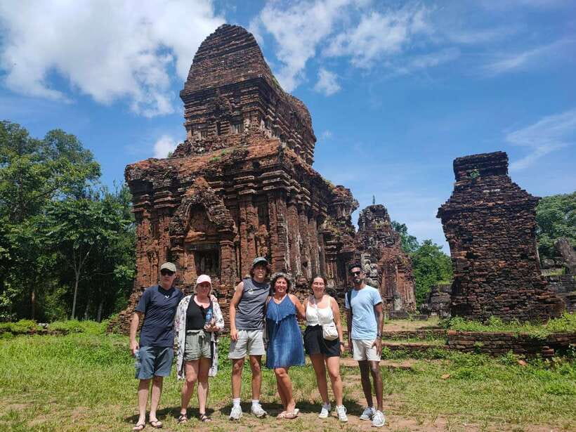 Hoi An/Da Nang: My Son Sunset Tour, Boat Trip with Brunch - History, war, and the value of a good guide