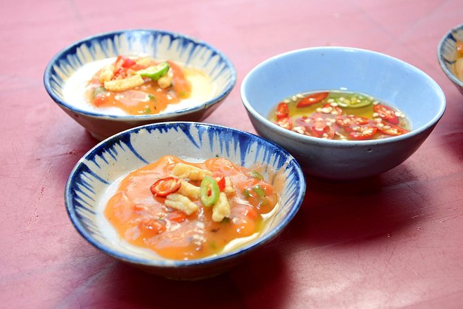 Hoi An Food Tour by Motorbike with Tastings and Dinner - Starting with Hoi An’s famous bread