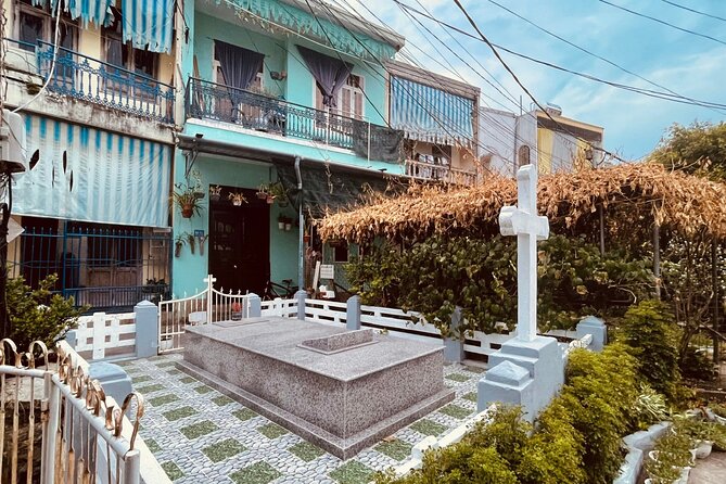 Hoi An Ghosts, Death, Mystery Unveiled - Quiet alleys and places most people miss