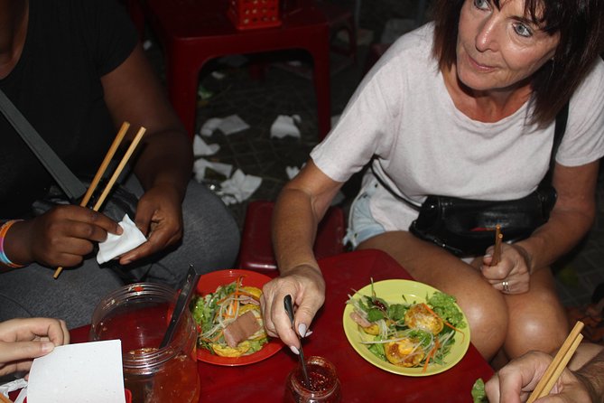 Hoi An Half-Day Street Food Guided Tour - HFE - Walking, group size, and comfort