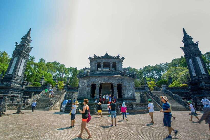 Hoi An: Imperial Hue And Scenic Hai Van Pass Discovery Tour - Key points to know before booking