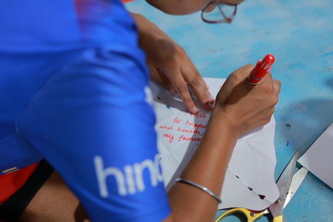 Hoi An Lantern Making Class with Lantern Boat Trip - A private boat ride along Hoi An’s waterways