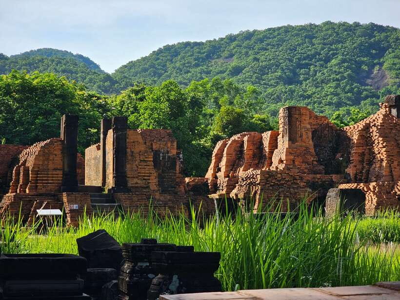 Hoi An: My Son Sanctuary Early Morning w. Champa Food Brunch - Why an early start changes My Son Sanctuary