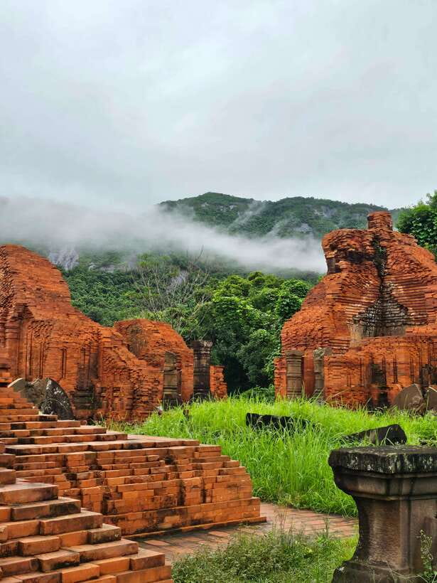 Hoi An: My Son Sanctuary Early Morning w. Champa Food Brunch - A Champa-style brunch at 9:00 am