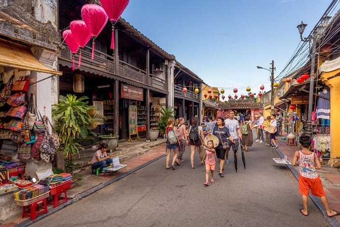 Hoi An Night Market - Ancient Town street food tours by Night - What the $45 price really buys you