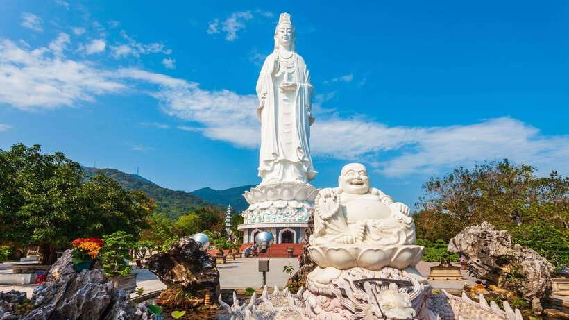 Hoi An: Private Car To/From Hue via Multi Attraction( 1-Way) - Marble Mountains: caves, pagodas, and stone peaks