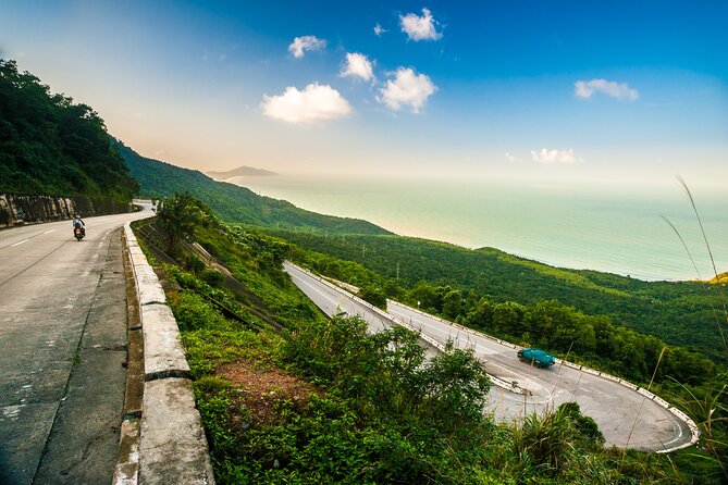 Hoi An: Private Car To Hue via Many Attraction(One-way) - Arriving in Hue without changing cars