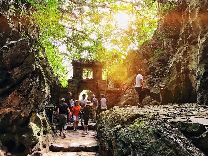 Hoi An: Secrets Of The Marble Mountains & Linh Ung Pagoda - Views Across Da Nang and the Vietnamese Coast