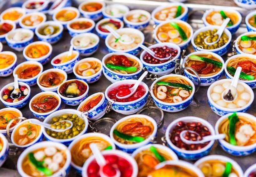 Hoi An: Sunset Food Tasting Tour - Key points at a glance