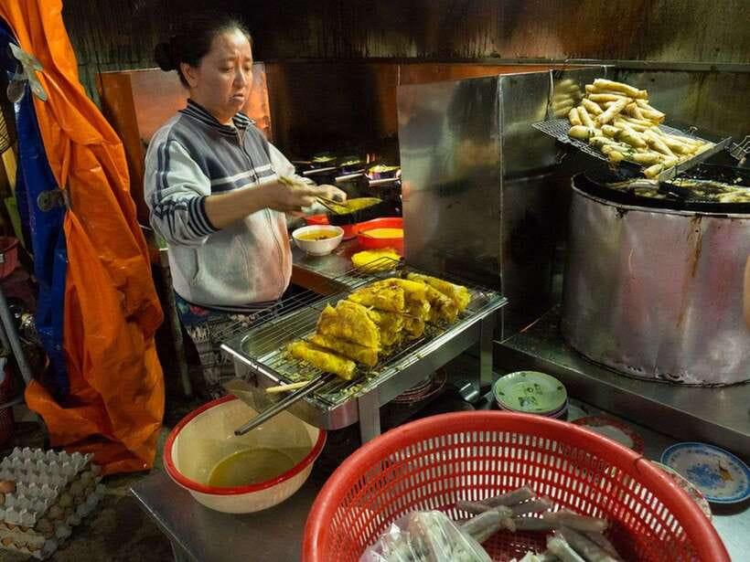 Hoi An: Sunset Food Tasting Tour - What the $39 price really covers