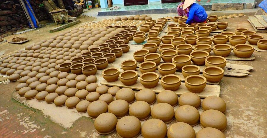 Hoi An: Thanh Ha Village Tour with Pottery Making and Gift - Xuan My Temple and village beliefs