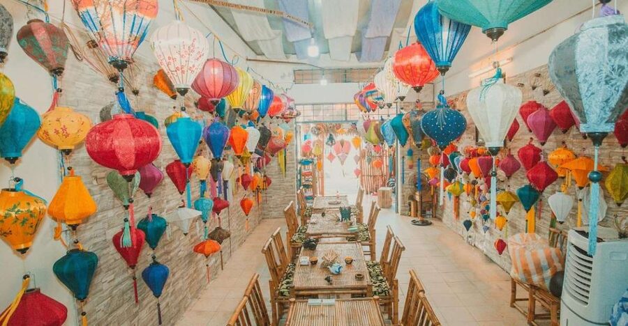 Hoi An: Vietnamese Foldable Lantern Making Class - Tea, music, and a short lesson in local tradition