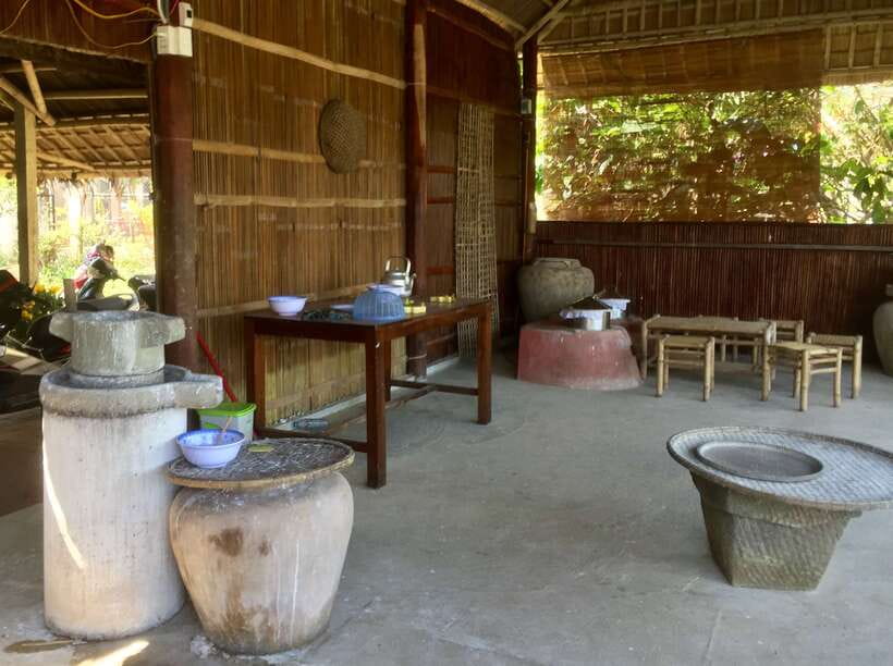Hoian/Danang: Eco Cooking Class, Cruise Trip, Basket Boat - Rice paper and rice milk before lunch