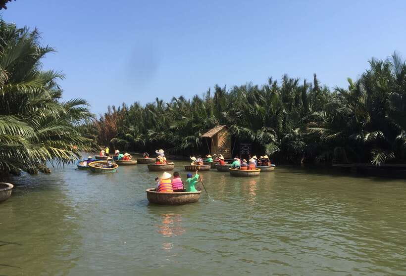 Hoian/Danang: Eco Cooking Class, Cruise Trip, Basket Boat - A four-dish Vietnamese cooking class