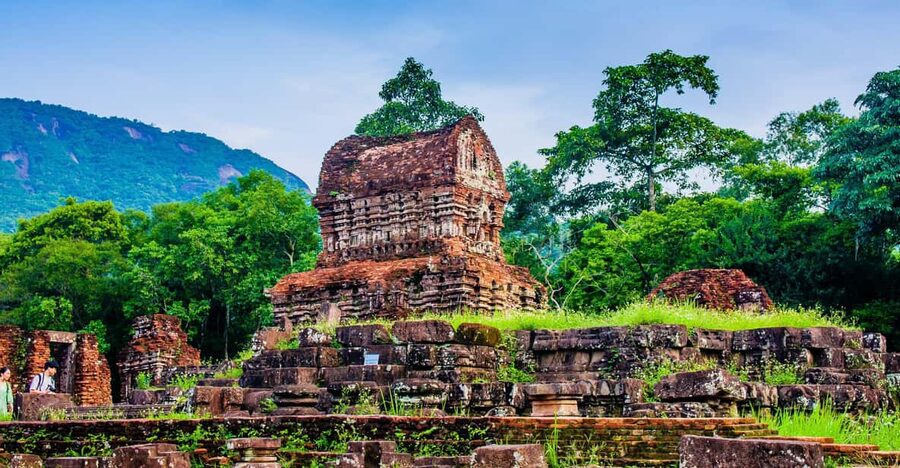 HoiAn: My Son Sanctuary w. Champa food Lunch 5:30/8:00/14:00 - Is $16 good value?