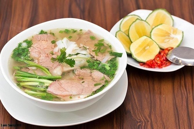 [HOT] Hanoi Old Quarter Walking Street Food - Small Group Tour - The Train Street option adds drama, with a timing catch