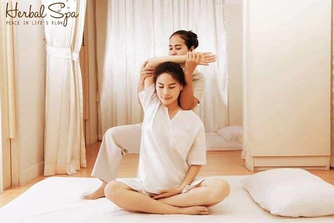Hot Stone Massage For Full Body Blood Circulation At Da Nang - Is $26 good value for one hour?