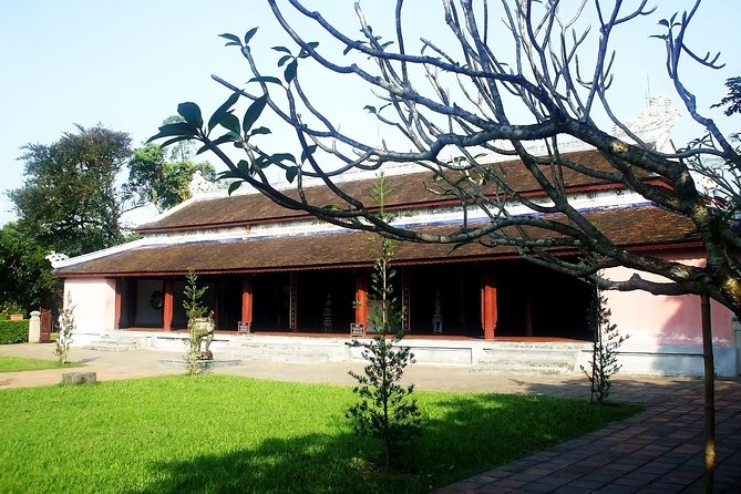 Hue City and The Citadel via Hai Van Pass Daily Small Group Tour - Lang Co Beach and the bay below