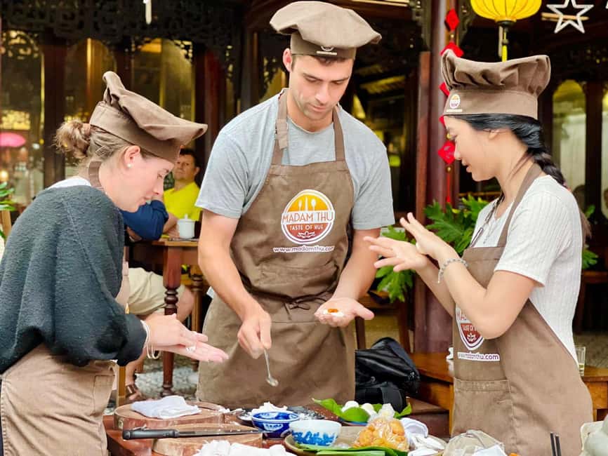 Hue City: Cyclo, Market Tour & Cooking Class at Madam Thu - The one concern: kitchen hygiene