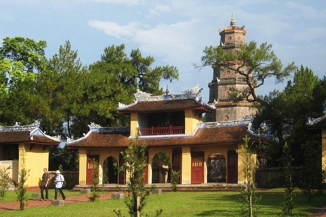 Hue City Private Tour With A Knowledgeable Tour Guide - What lunch adds to an already full day