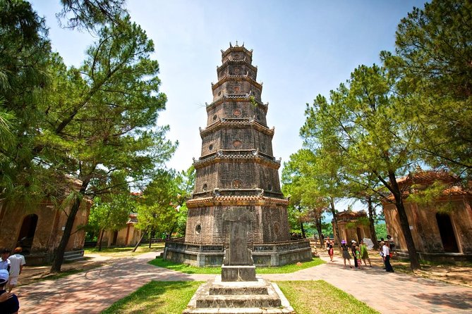 Hue city tour 1 day from Da Nang / Hoi An - Hai Van Pass: a short stop with a big view