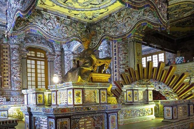 Hue city tour with private driver - Why a private car works well in Hue