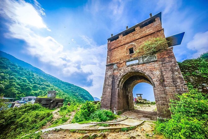 Hue - Danang - Hoi An: Private Car via Hai Van Pass and More - An Bang Cemetery, the City of Ghosts