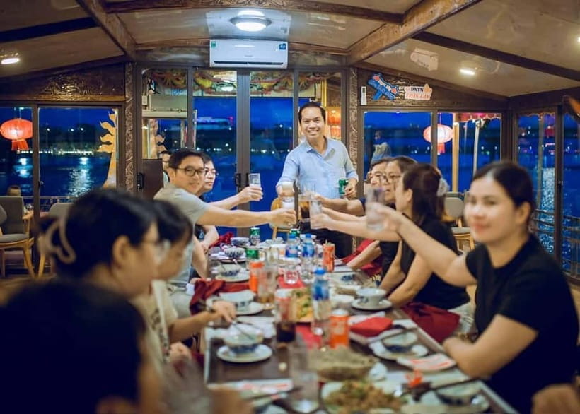 Hue: Perfume River Dinner Cruise with Traditional Show - Who should choose this evening cruise?