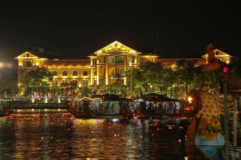 Hue: Perfume River Dinner Cruise with Traditional Show - What the two-hour plan really feels like
