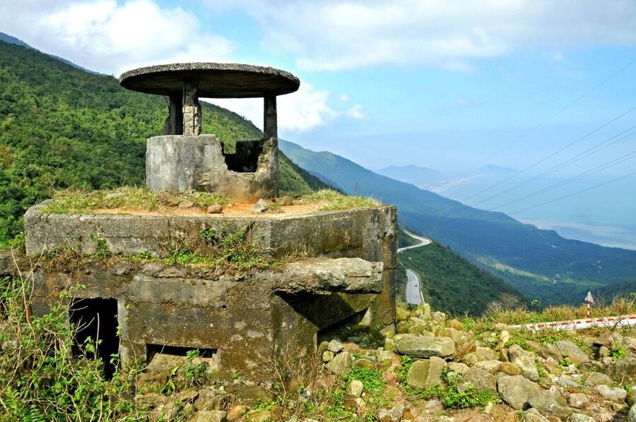 Hue: Private Car to Hoi An via Fabulous Stops - Golden Bridge and Ba Na Hills: A major detour, not a quick photo