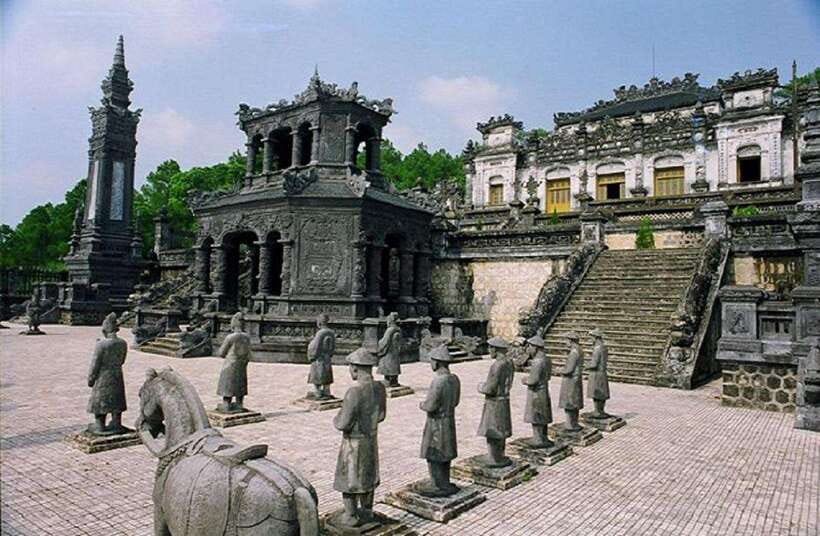 Hue: Private Dragon Boat, Pagoda, and Royal Tomb Tour - Why this Hue tour works so well