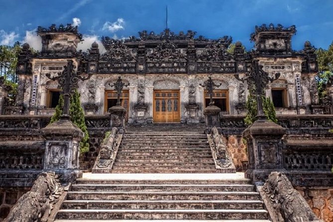 Hue Royal Tombs Tour: Visit Best Pagoda & King's Mausoleums - Minh Mang Tomb and the imperial ideal