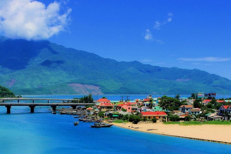 Hue to Hoi An/Da Nang: Private Scenic Motorbike Tour - Key points before you book