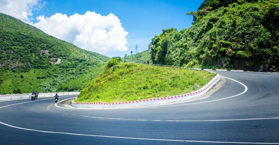 Hue to Hoi An/Da Nang: Private Scenic Motorbike Tour - Why this Hue to Hoi An motorbike trip works