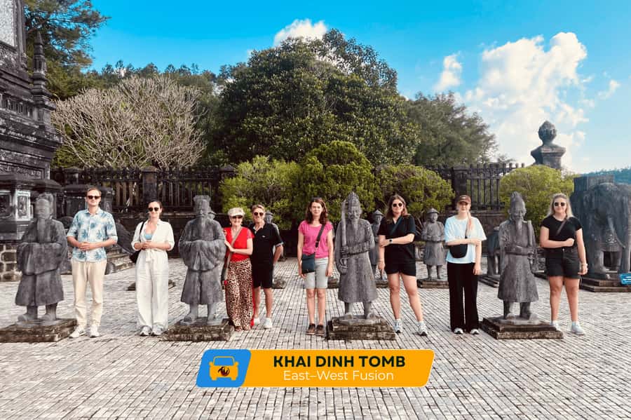 Imperial City, Hue: Day Tour from Hoi An and Da Nang - Thien Mu Pagoda, Hue’s riverside symbol