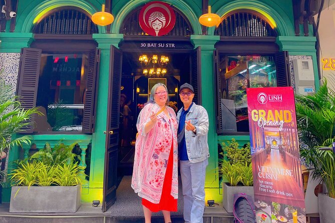 Incense Craft Village & Hanoi City Daily Tour - Hoa Lo Prison, a difficult but necessary stop
