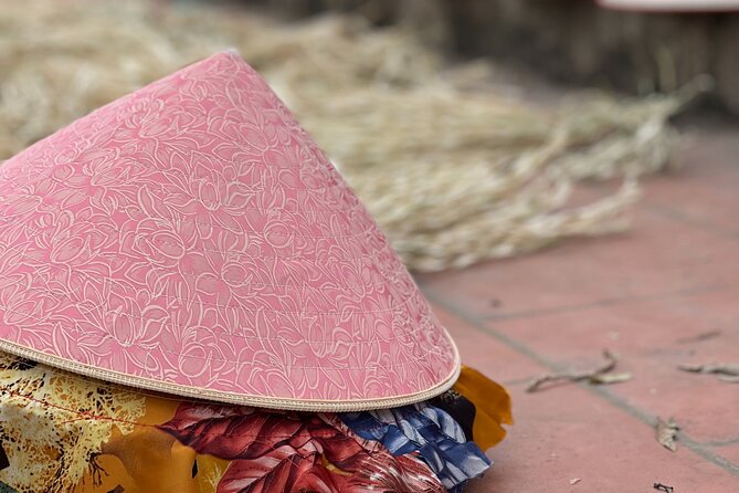Incense Village Quang Phu Cau, Hat, Lacquer Hanoi Artisan Tour - Quang Phu Cau and its famous incense displays