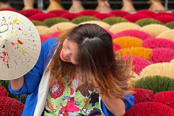 Incense Village Quang Phu Cau, Hat, Lacquer Hanoi Artisan Tour - A photo tour that also works for families
