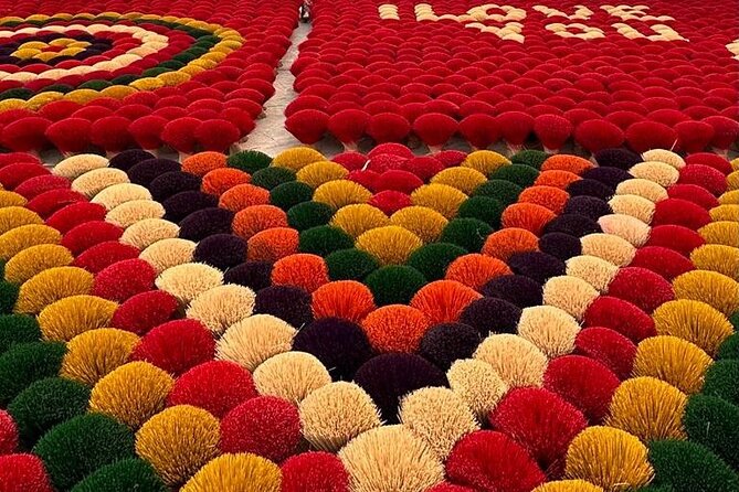 Incense Village Small Group of 9 Tour From Hanoi to Ninh Binh - Lunch in Tam Coc and a proper Vietnamese break