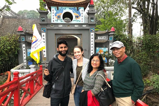INCENSE Villages & Ha Noi City Full Day guided Tour with Lunch - The early drive to Quang Phu Cau