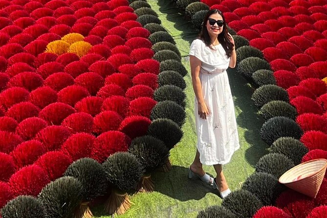 Instagram Incense Quang Phu Cau Village Tour with Train Street - Who should book this outing