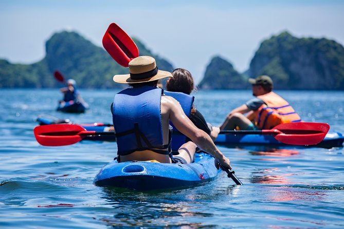 Kayaking at Lan Ha Bay - Paddling into lagoons, caves, and archways