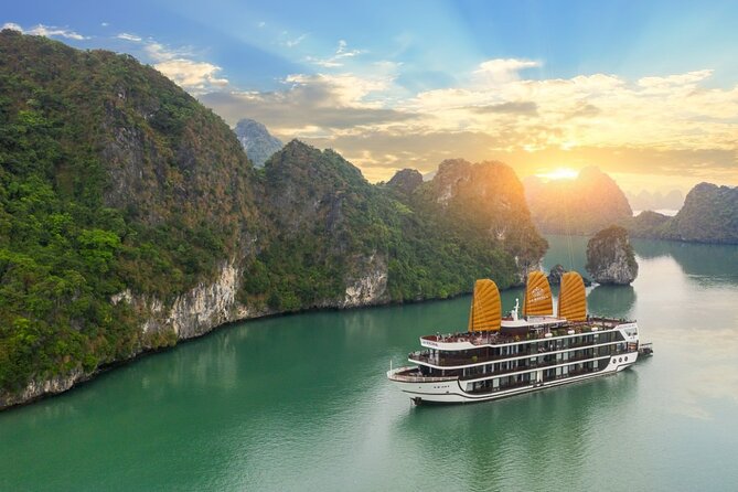 La Regina 2 Days Tour in Halong Bay and Lan Ha Bay - 5 star - Why La Regina Legend feels different from a basic bay cruise