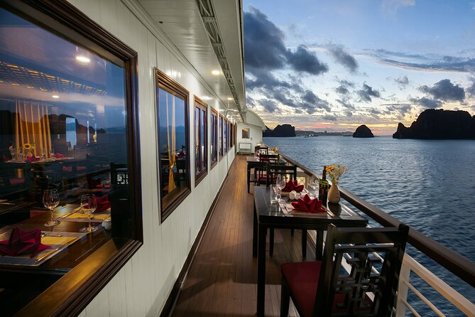La Regina 2 days tour in Halong Bay & Bai Tu Long Bay - 4 star - Food, activities, and what the price covers
